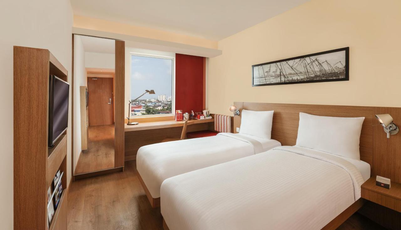 Ibis Kochi City Centre - An Accor Brand Exteriör bild