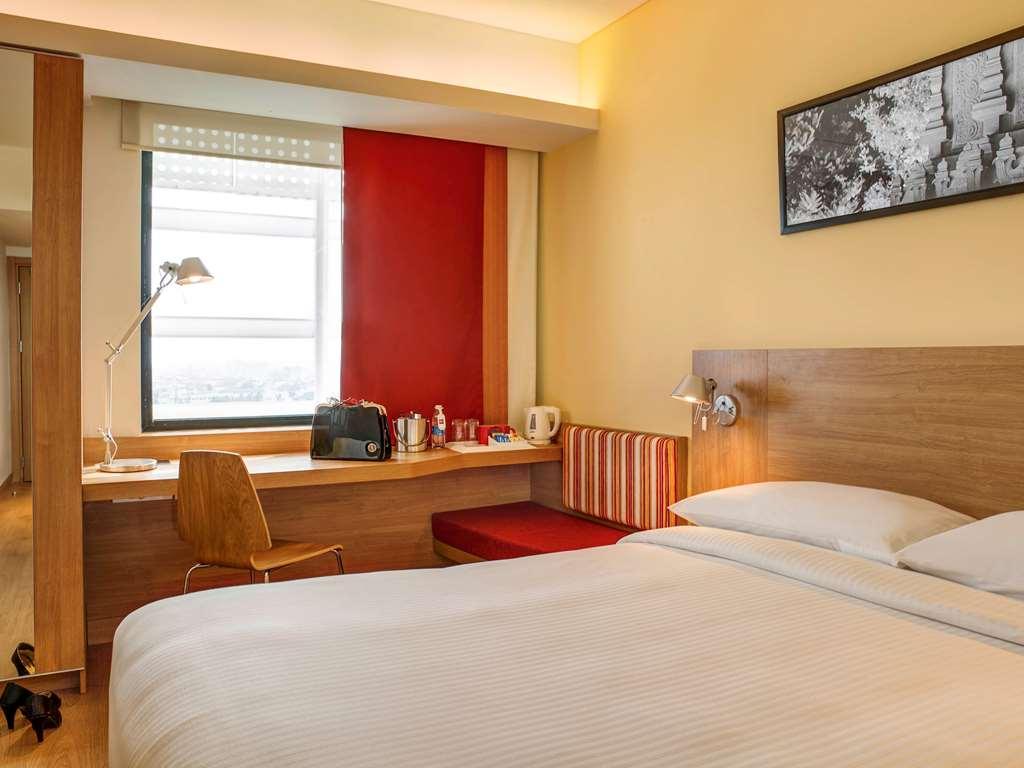 Ibis Kochi City Centre - An Accor Brand Exteriör bild