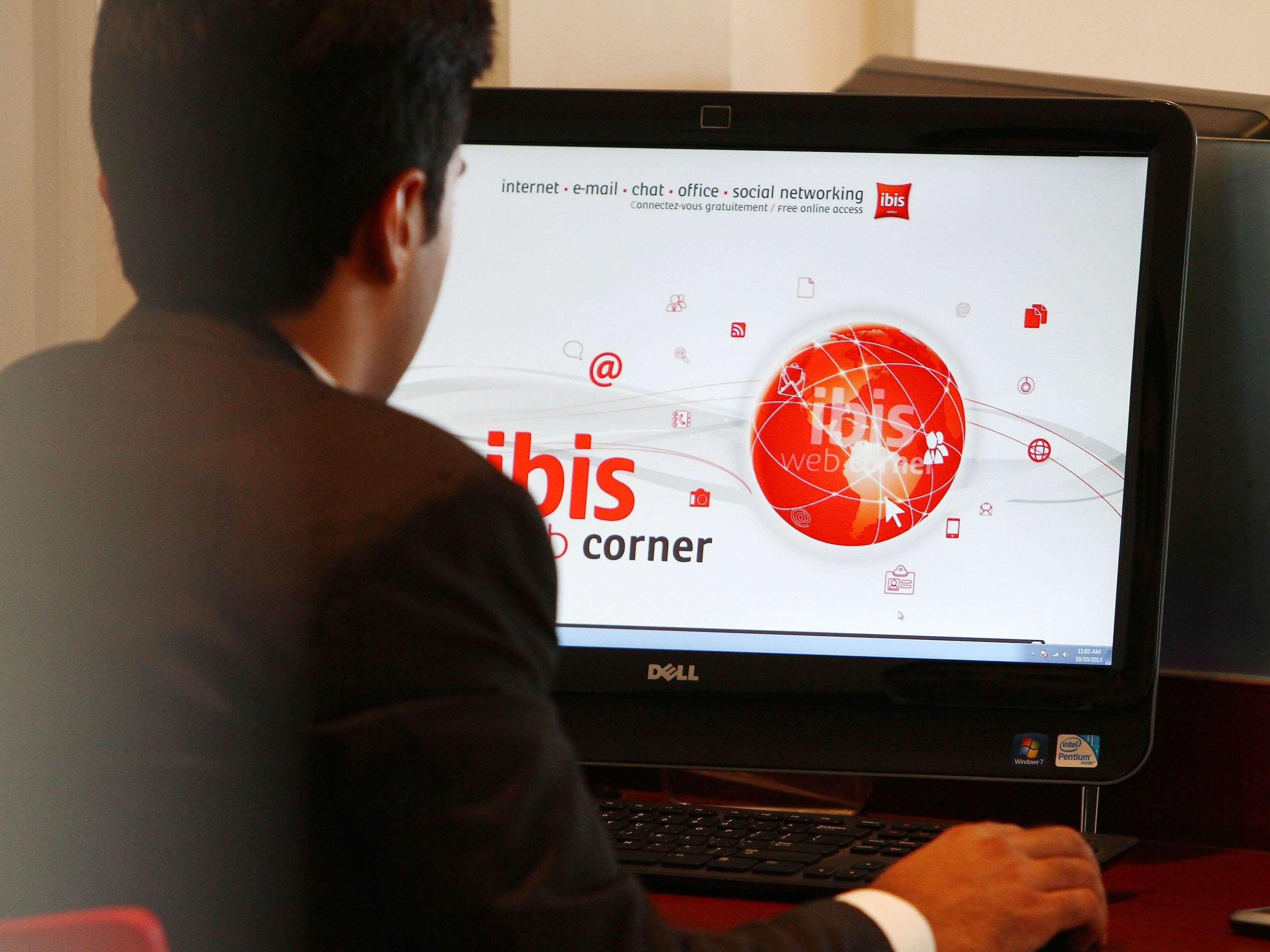 Ibis Kochi City Centre - An Accor Brand Hotell Exteriör bild